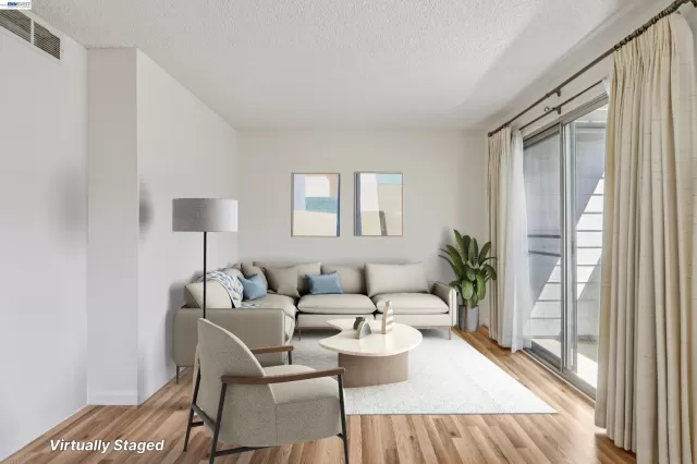 MLS: 41129253 Condo For Sale