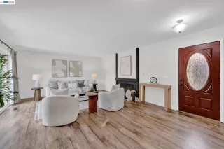 Photo #5: 41129261 Listing