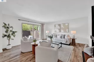 Photo #6: 41129261 Listing