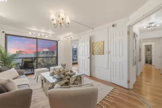 Browse active condo listings in WATERGATE