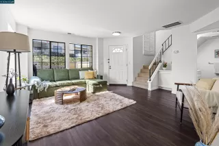 Browse active condo listings in DEVONWOOD