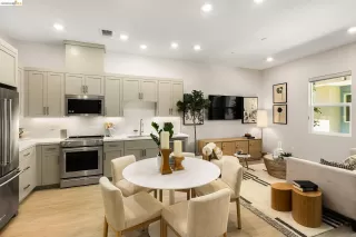 Photo #5: 41129397 Listing 