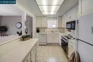 Photo #6: 41129419 Listing 