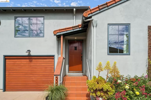 MLS: 41129425 Condo For Sale