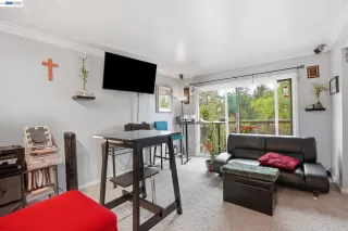 Photo #2: 41129447 Listing 