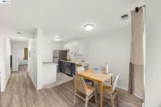 Photo #2: 41129459 Listing 