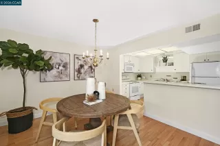 Photo #5: 41129485 Listing