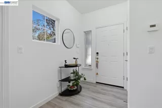Photo #5: 41129501 Listing 