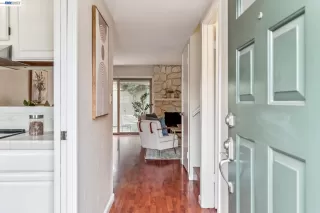 Photo #2: 41129517 Listing 