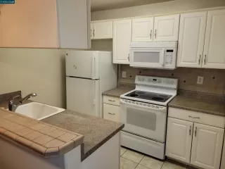 Photo #5: 41129520 Listing 