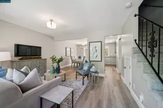 Photo #2: 41129557 Listing 