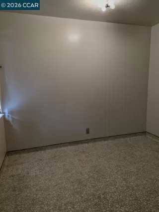 Photo #5: 41129575 Listing