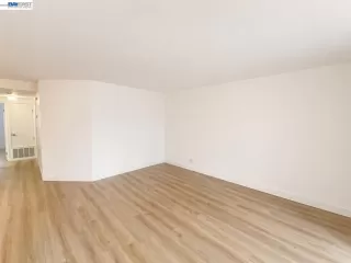 Photo #4: 41129605 Listing 