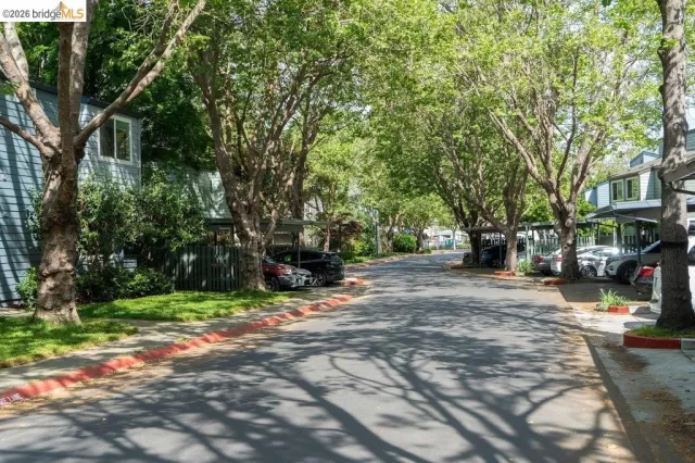 MLS: 41129606 Condo For Sale