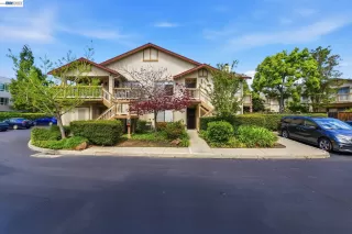 More Details about MLS # 41129634 : 935 CHERRY GLEN CIR # 219