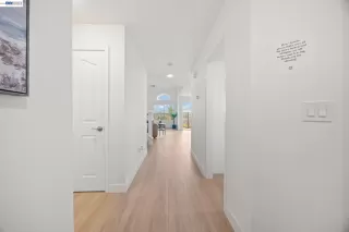 Photo #2: 41129675 Listing 