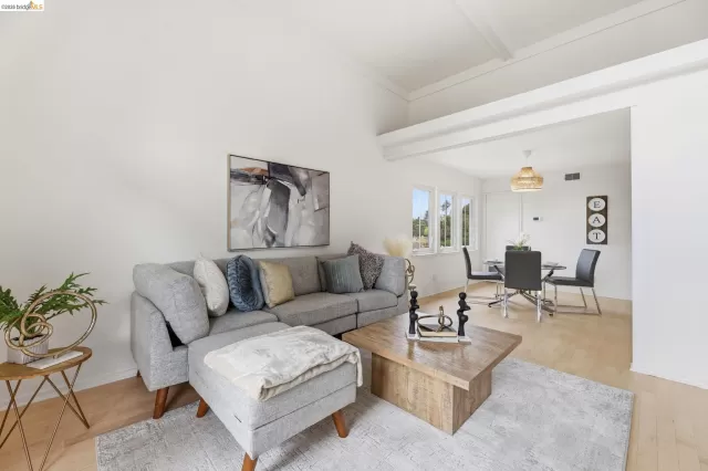 MLS: 41129677 Condo For Sale