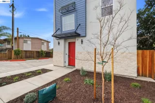 Photo #3: 41129680 Listing