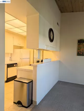 Photo #5: 41129688 Listing 