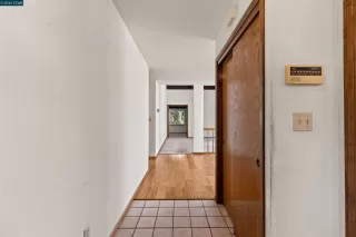 Photo #5: 41129709 Listing 