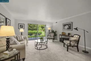 Photo #5: 41129752 Listing