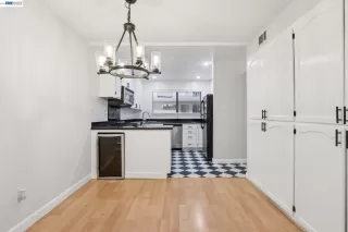 Photo #3: 41129762 Listing