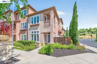 Photo #1: 41129792 Listing
