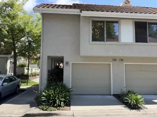 Photo #2: 41129807 Listing 