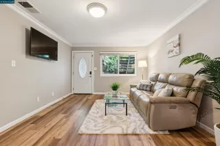 Photo #4: 41129814 Listing