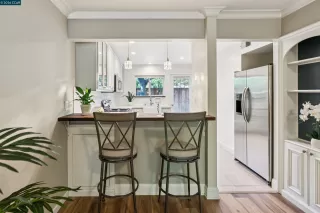 Photo #5: 41129814 Listing