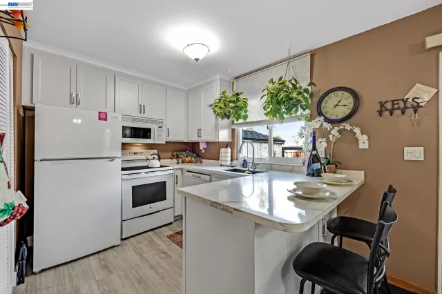 MLS: 41129824 Condo For Sale