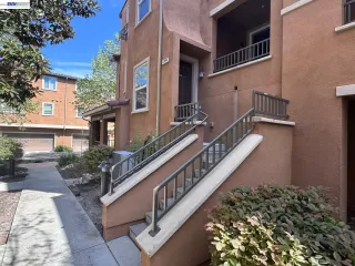 Photo #1: 41129937 Listing 