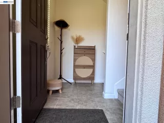 Photo #2: 41129937 Listing 