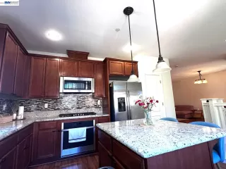 Photo #4: 41129937 Listing 