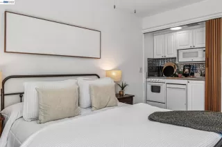 Photo #6: 41129950 Listing 