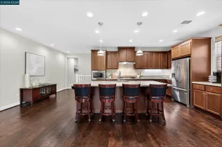 Photo #4: 41129981 Listing