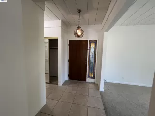 Photo #1: 41129984 Listing