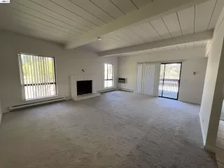 Photo #2: 41129984 Listing