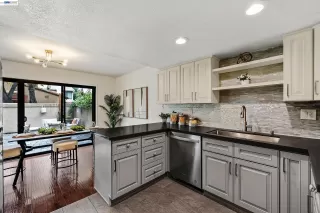 Photo #4: 41130045 Listing 