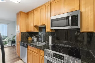 Photo #6: 41130120 Listing