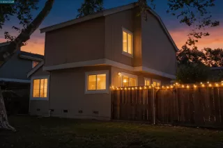 Photo #2: 41130172 Listing 