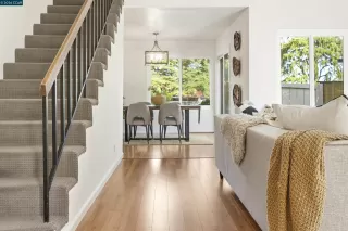 Photo #5: 41130172 Listing 