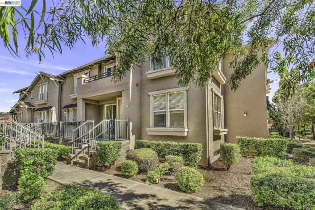 MLS: 41130179 Condo For Sale