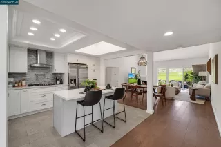 Photo #6: 41130193 Listing