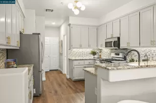 Photo #6: 41130247 Listing 