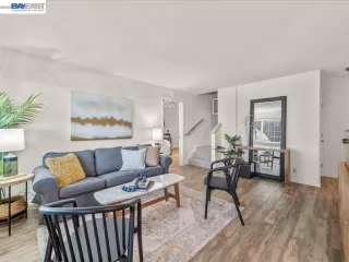 Photo #5: 41130257 Listing