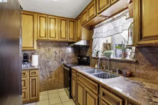 Photo #5: 41130260 Listing