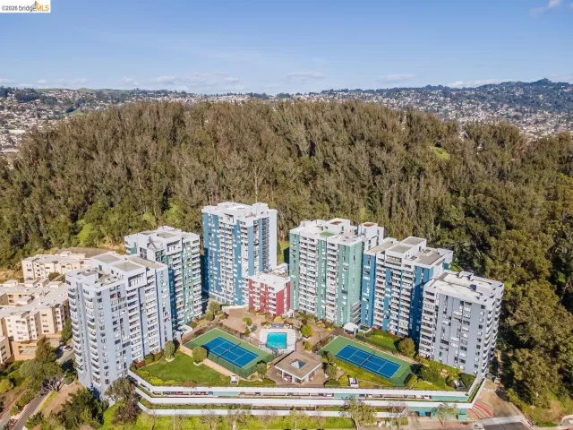 MLS: 41130276 Condo For Sale