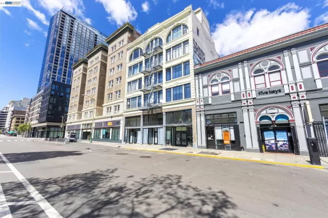 MLS: 41130320 Condo For Sale