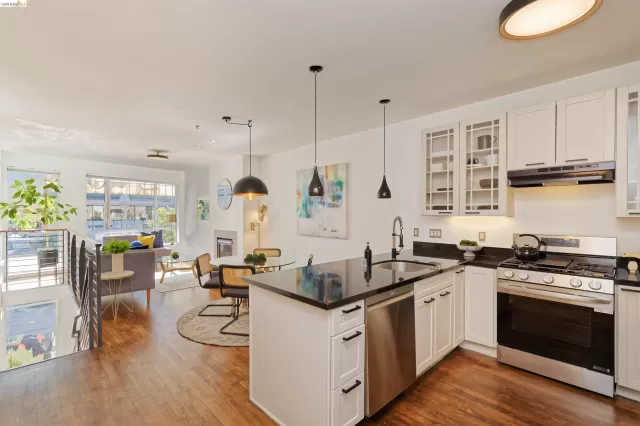 MLS: 41130336 Condo For Sale